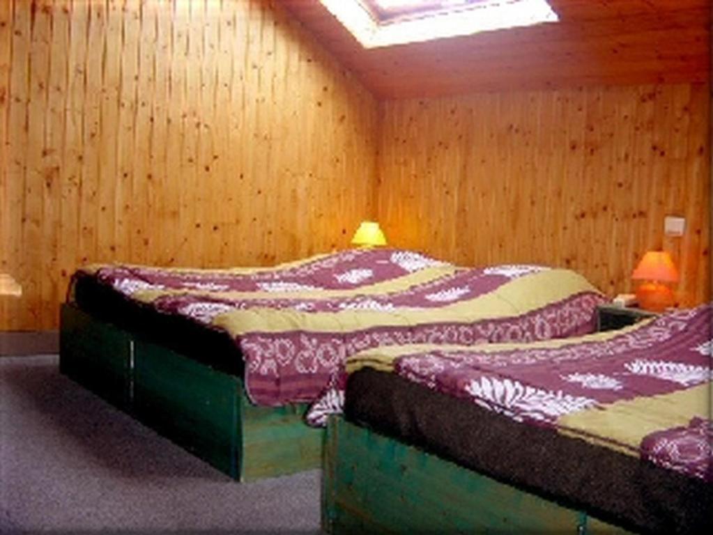 ג'רארדמר Hotel Les Sapins חדר תמונה